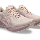 Chaussure de course ASICS Novablast 5 avec amorti FF BLAST™ MAX, mesh respirant et semelle rebondissante – vue de profil