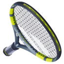 Raquette de tennis Babolat Pure Aero 98 vue de profil avec cadre aérodynamique Aeromodular4 et plan de cordage 16x19 conçu pour maximiser le topspin et la précision.