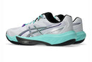Chaussures d'intérieur Asics SKY ELITE™ FF 4 avec amorti FF BLAST™ MAX, technologie RISETRUSS™ et système DYNALACING™ offrant puissance, stabilité et confort pour les sports de terrain intérieur.