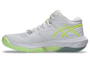 Chaussures d'intérieur Asics SKY ELITE™ FF MT 4 à tige mi-haute avec amorti FF BLAST™ MAX, technologie RISETRUSS™ et système DYNALACING™ offrant puissance, stabilité et soutien accru de la cheville pour les sports de terrain intérieur.