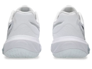 Chaussures d'intérieur Asics SKY ELITE™ FF 4 avec amorti FF BLAST™ MAX, technologie RISETRUSS™ et système DYNALACING™ offrant puissance, stabilité et confort pour les sports de terrain intérieur.