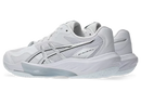 Chaussures d'intérieur Asics SKY ELITE™ FF 4 avec amorti FF BLAST™ MAX, technologie RISETRUSS™ et système DYNALACING™ offrant puissance, stabilité et confort pour les sports de terrain intérieur.