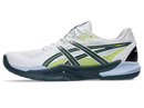Chaussures d'intérieur Asics POWERBREAK™ FF offrant une stabilité exceptionnelle grâce à la technologie STABLETRUSS™, un amorti FLYTEFOAM™ léger et une excellente adhérence pour les sports de terrain intérieur.