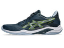 Chaussures d'intérieur Asics Blade FF 2 pour homme offrant un amorti FLYTEFOAM®, une semelle PRECISION SOLE™ adhérente et une excellente agilité pour les sports de terrain intérieur.