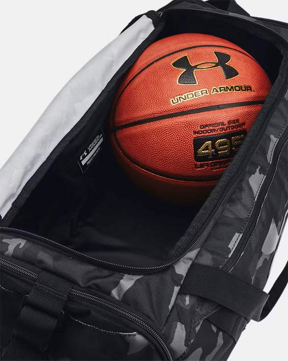 Under Armour Undeniable 5.0 SM