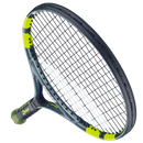 Raquette de tennis Babolat Carlitos Junior 23 cordée avec cadre aluminium léger et plan de cordage 16x16, conçue pour enfants débutant le tennis.