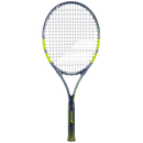 Raquette de tennis Babolat Carlitos Junior 26 cordée avec cadre aluminium léger et tamis 100 po², conçue pour enfants de 9 à 11 ans débutant le tennis.