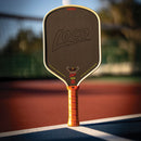 Raquette de pickleball Loco Hybrid 16 mm en fibre de carbone T-700 avec noyau double densité pour un équilibre optimal entre puissance et contrôle