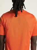 T-shirt d'entraînement Craft ADV Essence SS Tee 2 avec panneaux en maille respirants et tissu en polyester recyclé