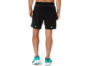 Short de course Asics ROAD 7 po pour homme avec technologie ACTIBREEZE™, tissu extensible à séchage rapide, poche zippée pour téléphone et détails réfléchissants pour les entraînements et les longues sorties.