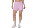 Short de course Asics ROAD 3.5 po pour femme avec tissu à séchage rapide, trois poches intégrées à la ceinture, boucle de rangement et détails réfléchissants pour la course sur route et l'entraînement.