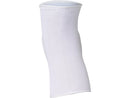 Genouillères Asics Basic avec coussin de protection absorbant les impacts et coupe flexible offrant confort et liberté de mouvement pour le volleyball et les sports de terrain intérieur.
