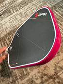 Protecteur de contour Vinyl Styles Edge Guard High Gloss Pank pour raquette de pickleball.