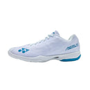 Chaussures de badminton Yonex AERUS Z blanc et bleu avec amorti POWER CUSHION+ et semelle Radial Blade pour adhérence intérieure.