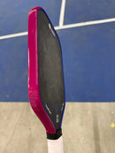 Protecteur de contour Vinyl Styles Edge Guard High Gloss Pank pour raquette de pickleball.