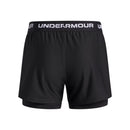 Short 2-en-1 Under Armour Tech Play Up pour fille avec cuissard intégré et poches latérales.