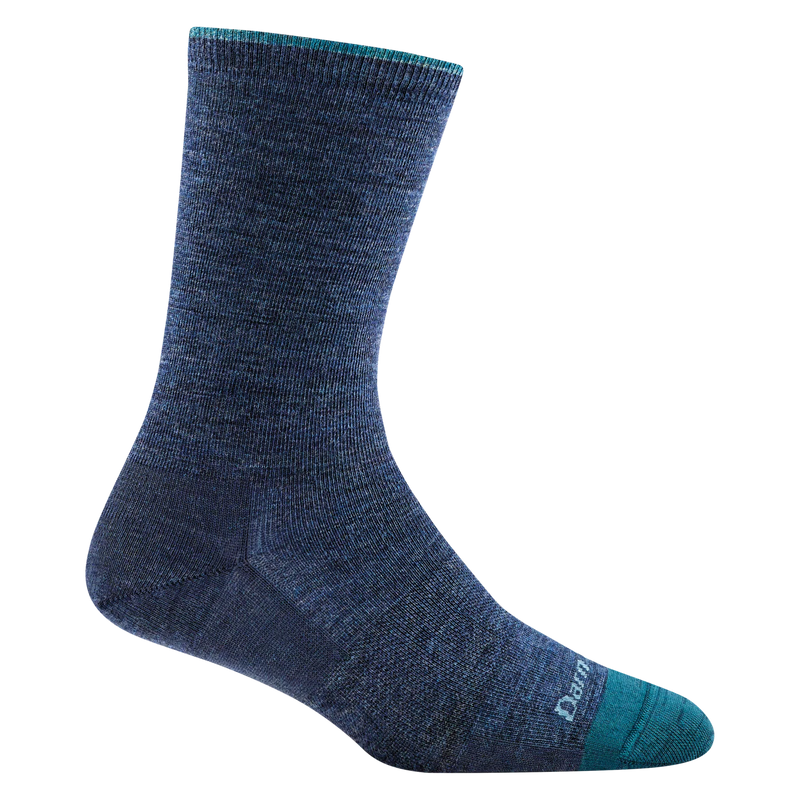 Chaussettes Darn Tough Solid Basic en laine mérinos ultra douce. Confort, chaleur et polyvalence avec maille haute densité. Idéales pour le quotidien et les activités actives.