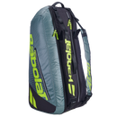 Sac de tennis Babolat RH6 Pure Aero avec deux grands compartiments pour six raquettes, compartiment chaussures transparent et tissu déperlant, conçu pour transporter l’équipement de tennis.