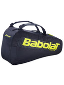Sac de tennis junior Babolat RH Carlitos avec compartiment pour trois raquettes, séparateur intérieur et bretelles ergonomiques, conçu pour adolescents pratiquant le tennis.