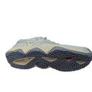 chaussure de volleyball Mizuno Wave Momentum Elite avec amorti Mizuno Enerzy et stabilité Wave pour joueurs explosifs