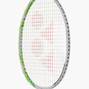 Raquette de badminton Yonex VA ASTROX 100ZZ en tête avec technologies Namd™ et Rotational Generator System pour une puissance et une précision maximales