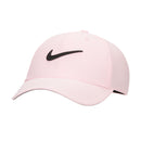 Casquette Nike Dri-FIT Club Swoosh structurée avec fermeture ajustable et tissu respirant anti-transpirant