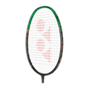 Raquette de badminton Yonex Astrox 99 Game avec tête isométrique, équilibre en tête et design pour joueurs offensifs puissants.