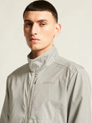 Veste de course Craft Essence Wind Jacket 2 légère coupe-vent et déperlante avec ventilation et poches zippées