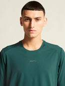 T-shirt de course Craft Hypervent Tee respirant et léger avec ventilation au dos pour entraînements intensifs