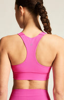 Haut de sport Craft Hypervent Pocket Sports Top respirant avec poches avant pour gels énergétiques et soutien moyen