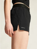Short de course Craft Hypervent Structure noir pour femme léger et respirant avec tissu extensible et slip intégré