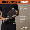 Raquette de pickleball CRBN³ TruFoam Barrage allongée avec technologie TruFoam et cadre renforcé en fibre de carbone.