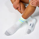 Bas Feetures Elite Light Cushion Mini Crew avec amorti léger et compression ciblée pour la course et le trail