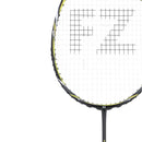 Raquette de badminton FZ Forza Aero Power Pro-S avec cadre slim aérodynamique et équilibre head heavy pour puissance offensive