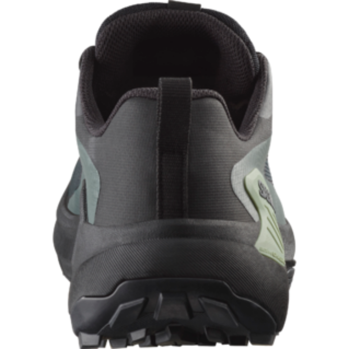 Chaussure de trail Salomon Genesis GTX sur sentier rocheux