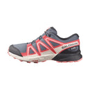 Chaussures de randonnée Salomon Speedcross WP Junior avec membrane ClimaSalomon™ Waterproof, semelle à haute adhérence et conception robuste pour garder les pieds des enfants au sec sur tous les terrains.
