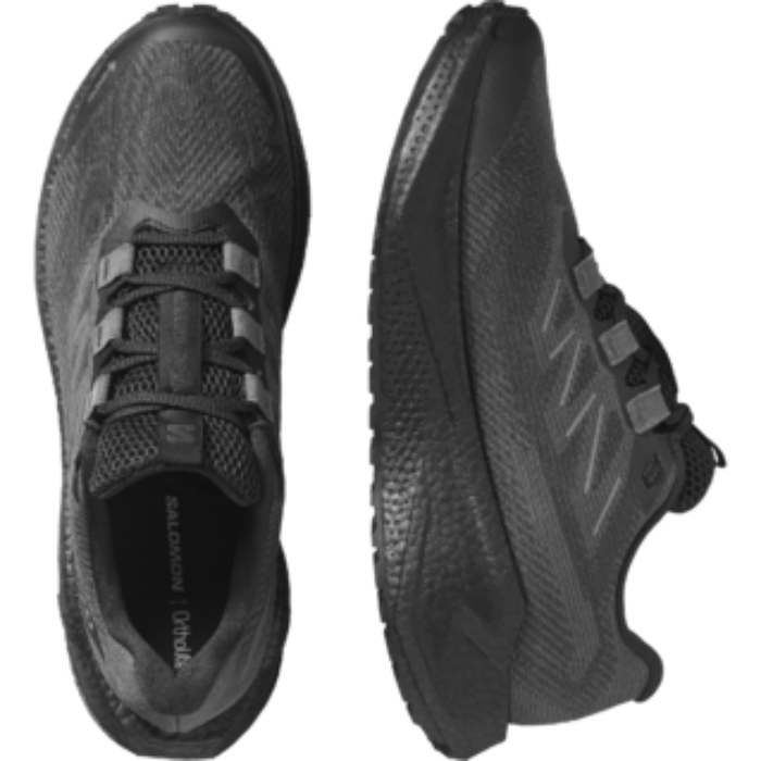 Chaussure de course légère Salomon AERO BLAZE 3 GRVL portée en jogging urbain