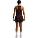 Robe de tennis NikeCourt Slam noire avec justaucorps intégré, short extensible avec poches et empiècements en mesh respirant offrant élégance, confort et performance sur le court.