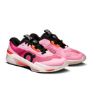 Chaussure de tennis On The Roger Pro Fire développée avec Roger Federer, offrant stabilité maximale, semelle durable et design haute performance.