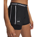 Short Under Armour Tech Play Up 2-en-1 pour femme avec cuissard intégré, ceinture confortable et poches latérales, conçu pour la course, le gym et l'entraînement.