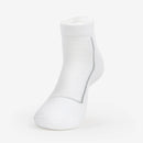 Chaussettes Thorlo Light Cushion Ankle Pickleball avec rembourrage ciblé, fibres THOR•WICK et soutien de la voûte plantaire pour confort et performance.