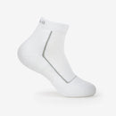 Chaussettes Thorlo Light Cushion Ankle Pickleball avec rembourrage ciblé, fibres THOR•WICK et soutien de la voûte plantaire pour confort et performance.