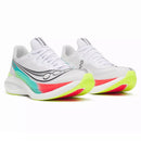 Chaussure de course Saucony Endorphin Pro 5 avec plaque carbone