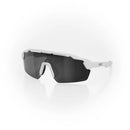 Lunettes de soleil sport SPEK STRYVE II Blanc Mat avec lentille enveloppante et technologie SPEKTRA+™.