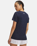 T-shirt Under Armour UA Tech™ Torsadé pour homme avec tissu respirant à séchage rapide, technologie anti-odeurs et effet torsadé pour l'entraînement et les activités sportives.