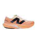 Chaussures de course New Balance Fuelcell Rebel V4 (femme)