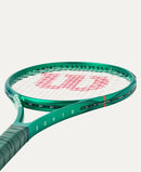 Raquette de tennis Wilson Blade 104 V10 verte avec tamis 104 po² offrant contrôle, stabilité et excellente prise d’effet