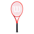 Raquette de tennis Wilson Defy 98 Pro V1 conçue pour offrir puissance, contrôle, stabilité et effets aux joueurs compétitifs.