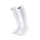 Bas de compression CEP Core Run Tall blancs pour la course à pied avec compression 3D, zones mesh respirantes et amorti anatomique