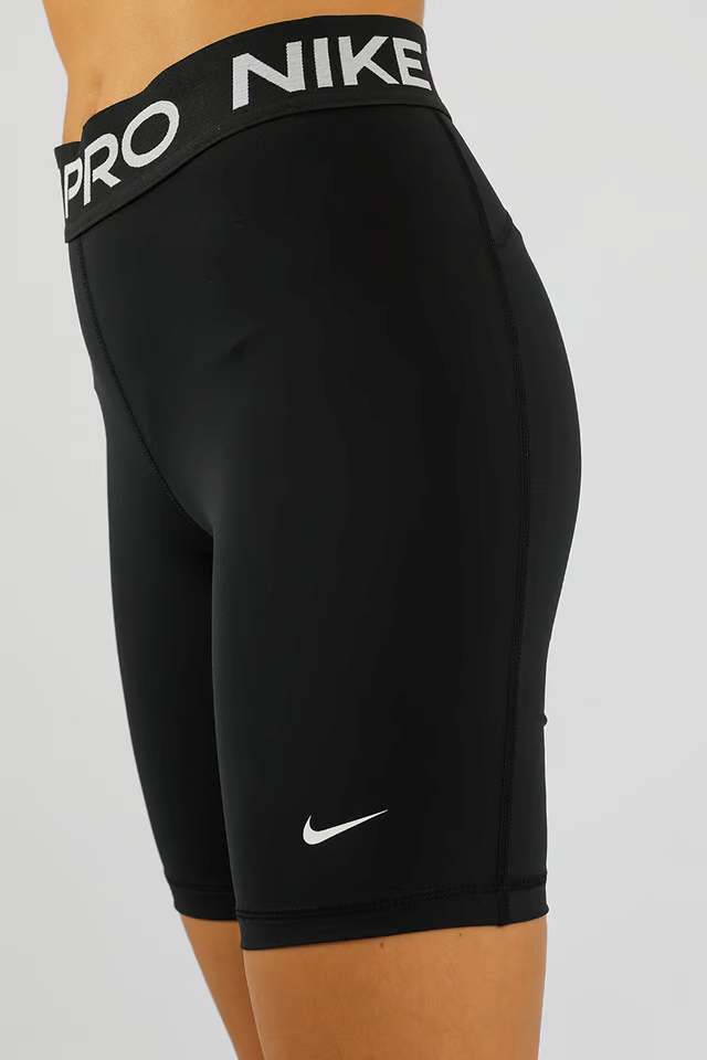 Nike Cuissard Pro 365 8'' (femme)
